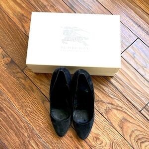 Burberry Suede Pumps